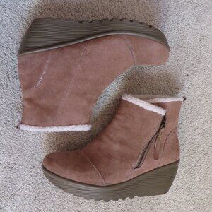 Skechers Parallel Off Hours Bootie Womens 9 Brown Mushroom Wedge Suede